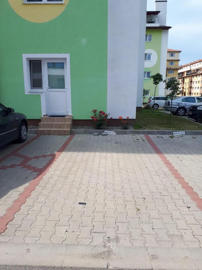 Hunyadi Budget Ciresica Sibiu Buitenkant foto